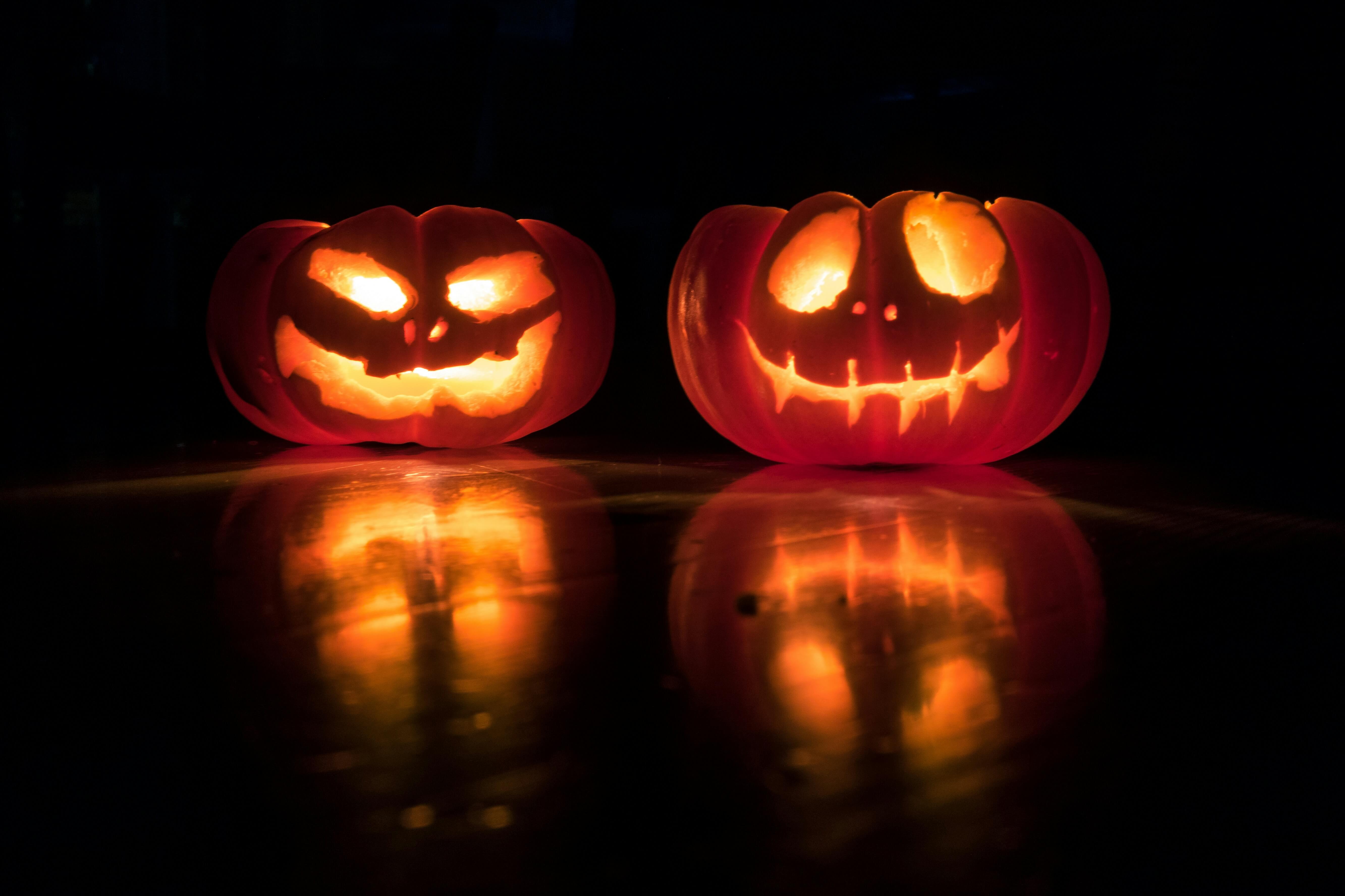 Halloween candies and wine pairing